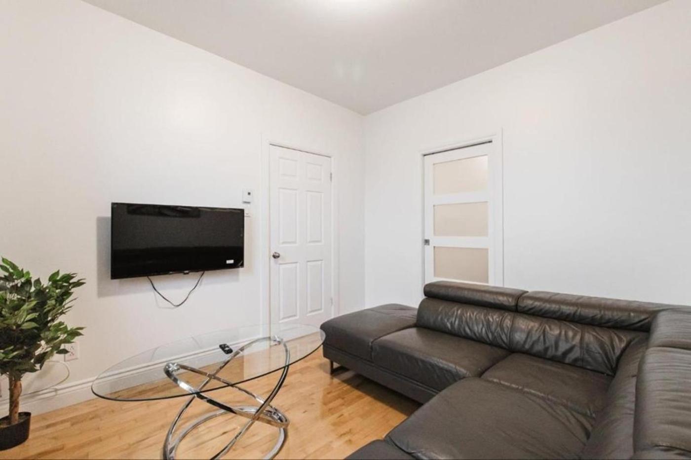 Nice 3 Bedrooms Apartment - 461 Montreal Exterior photo